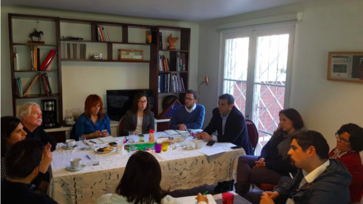 Taller profundizó estrategias para trabajar con familias migrantes
